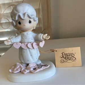 Vintage Precious Moments hearts figurine, 1983